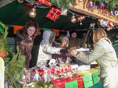 Y4U-Jugendforum_Adventmarkt_Ranshofen_2009_3