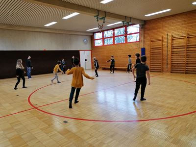 Völkerball In Der Turnhalle VS Neustadt